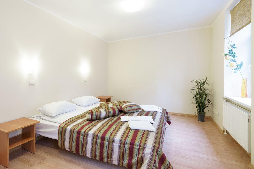 Knights Court Hotel Riga Luaran gambar