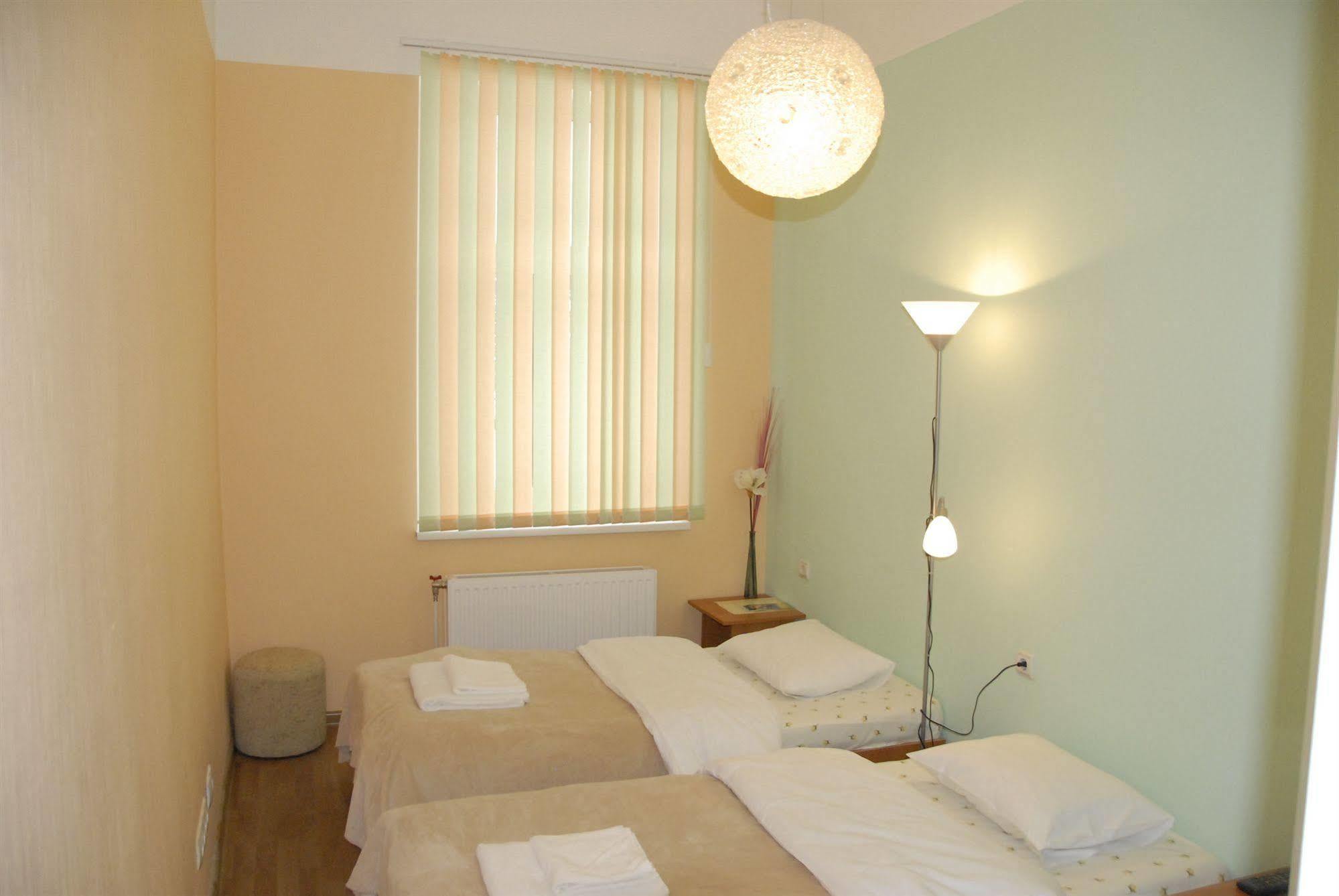 Knights Court Hotel Riga Luaran gambar
